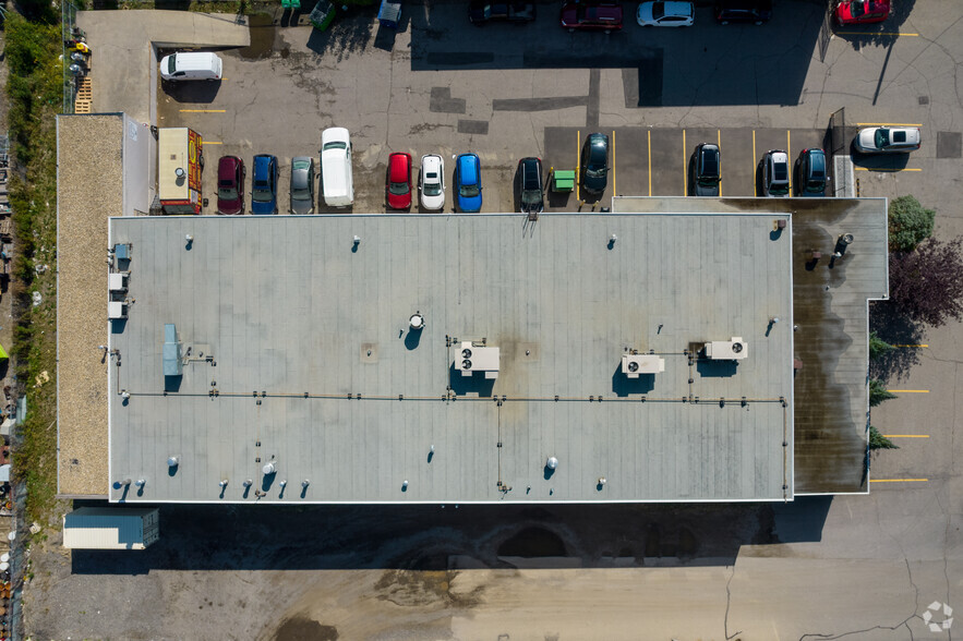 4020 7th St SE, Calgary, AB for lease - Aerial - Image 2 of 4