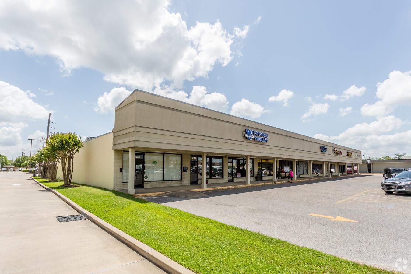 1812 Tower Dr, Monroe, LA 71201