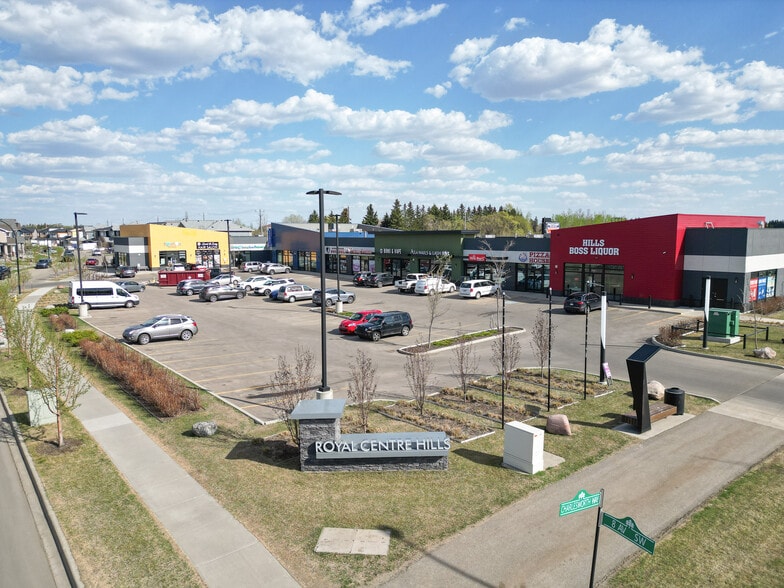 3735 8 Av SW, Edmonton, AB for lease - Building Photo - Image 2 of 8