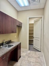 2800 Corporate Dr, Flower Mound, TX for lease Building Photo- Image 2 of 4