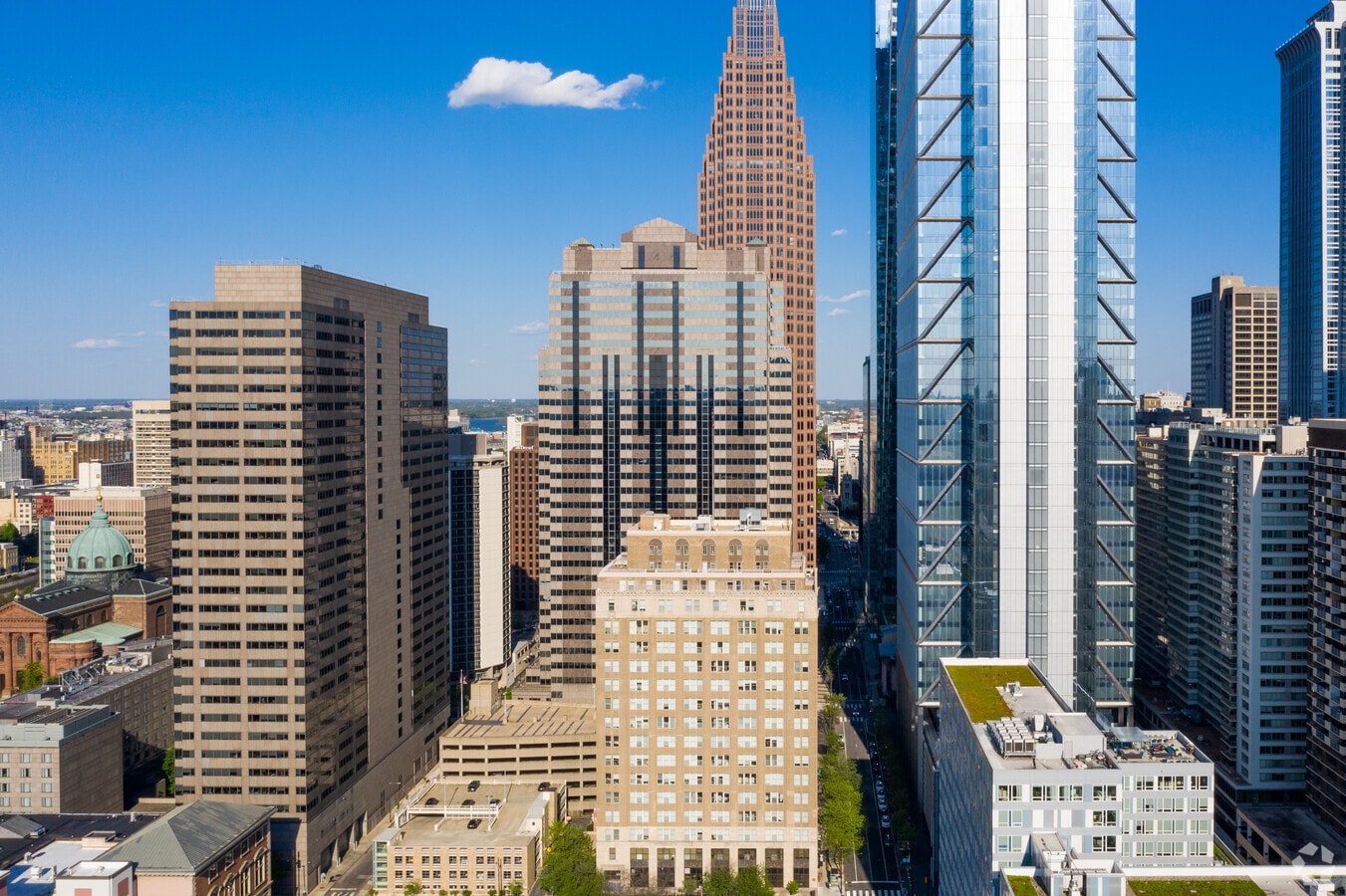 100 N 18th St, Philadelphia, PA 19103 Two Logan Square