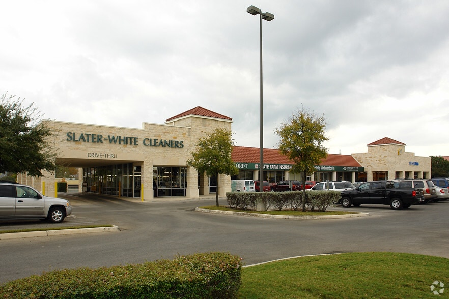 19190 Stone Oak Pky, San Antonio, TX for lease - Primary Photo - Image 2 of 4