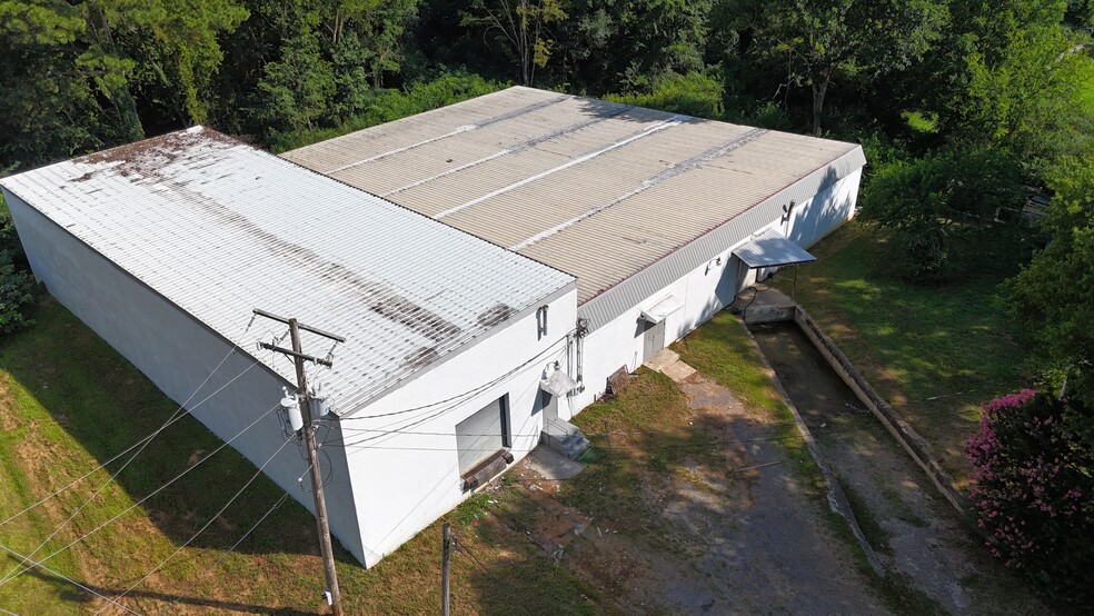 360 Carbondale Rd SW, Dalton, GA for lease - Building Photo - Image 2 of 25