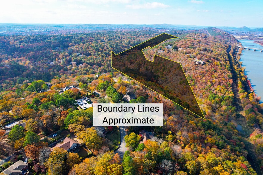 3811 Foxcroft Rd, Little Rock, AR for sale - Aerial - Image 2 of 30