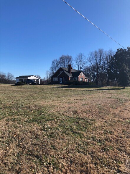 920 US Highway 150, Bardstown, KY for sale - Primary Photo - Image 1 of 1