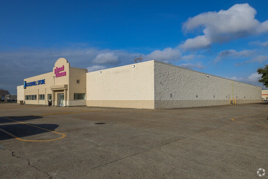 4800 Lapalco Blvd, Marrero, LA for sale - Primary Photo - Image 1 of 1