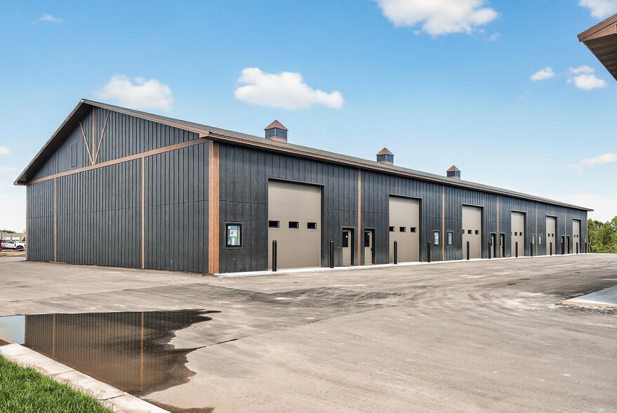 10200 72nd St NE, Otsego, MN for sale - Building Photo - Image 3 of 19