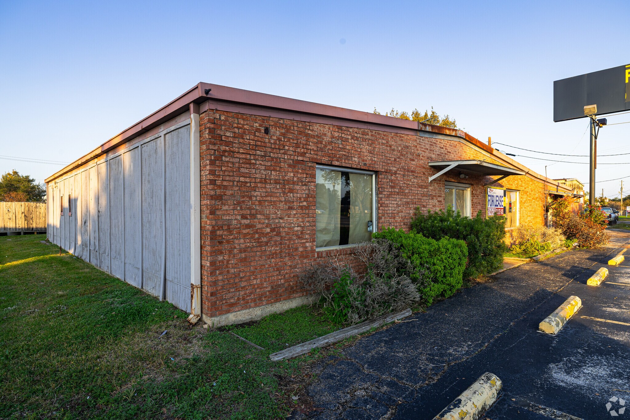 2424 Main St, Stafford, TX for sale Primary Photo- Image 1 of 1
