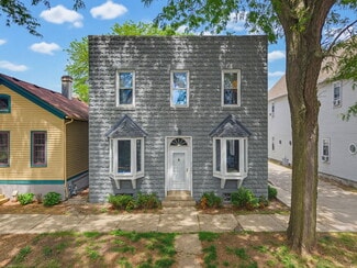 More details for 2436 S Wentworth Ave, Milwaukee, WI - Multifamily for Sale