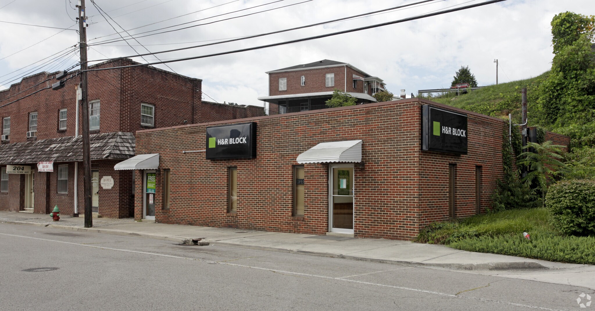 200 S Tennessee Ave, La Follette, TN 37766