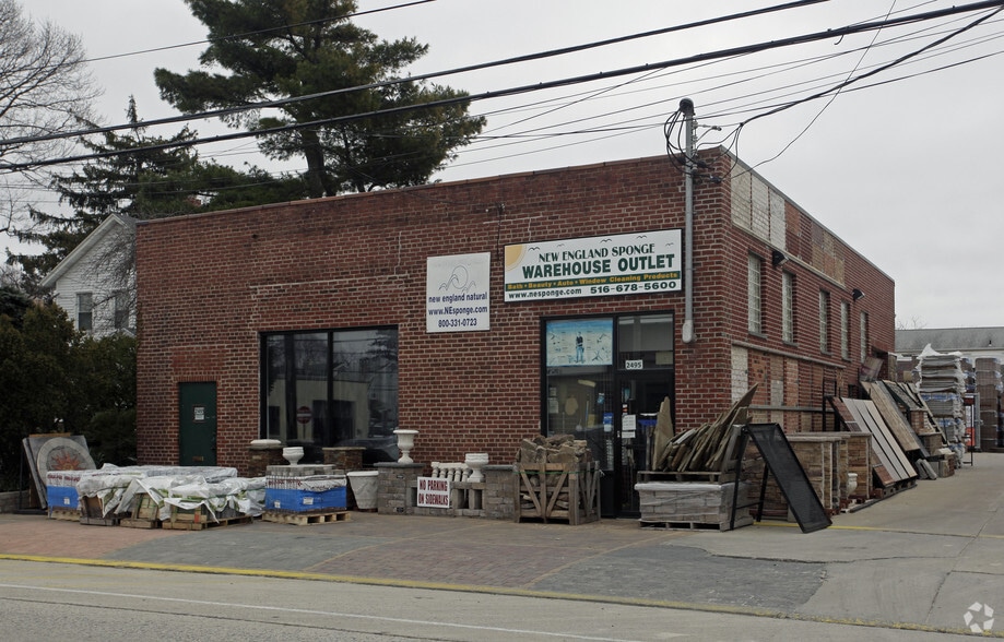 2495 Long Beach Rd, Oceanside, NY for sale - Primary Photo - Image 1 of 1