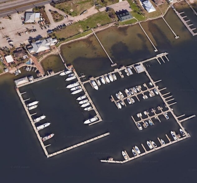 7819 Broadway St, Galveston, TX for sale - Building Photo - Image 1 of 2