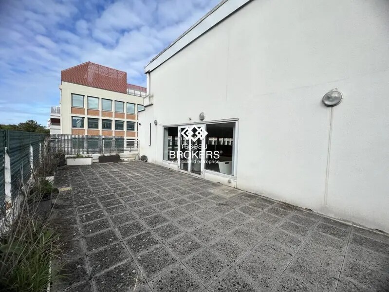 View Photo