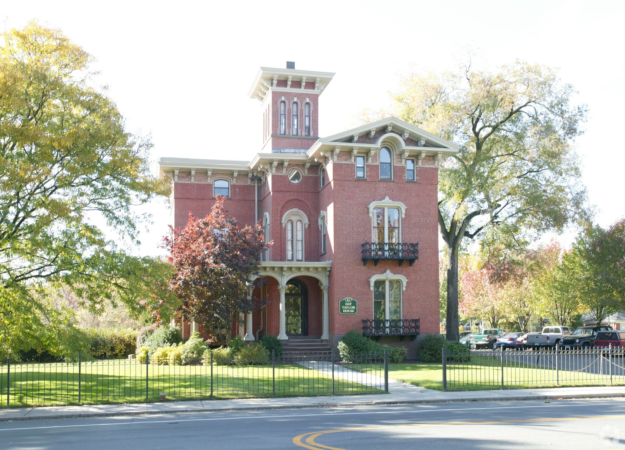 81 Wethersfield Ave, Hartford, CT 06114 Day Taylor House