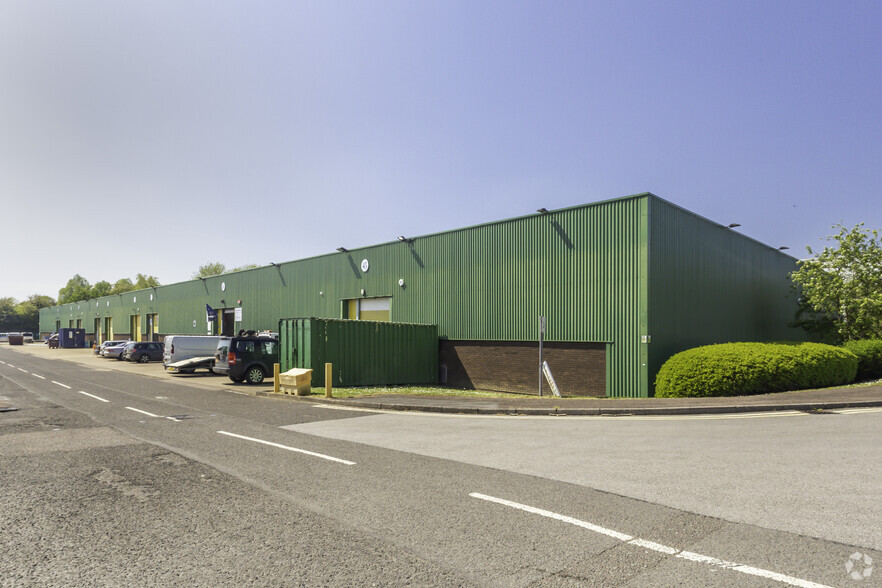 45-53 Potters Ln, Milton Keynes for lease - Primary Photo - Image 1 of 6