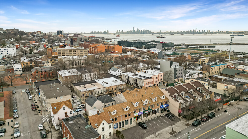 Broad Street Shopping Plaza, Staten Island, NY for sale - Aerial - Image 1 of 26