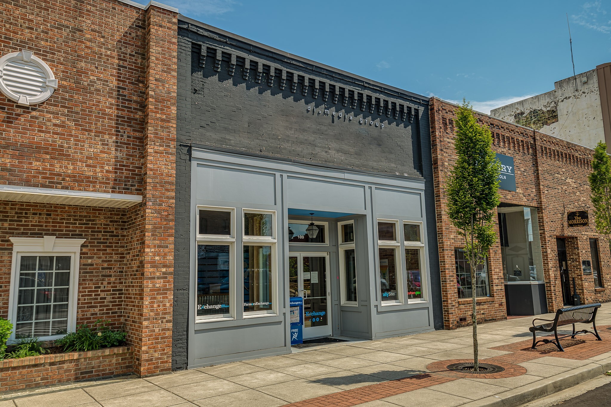 109 W Lincoln St, Tullahoma, TN for sale Primary Photo- Image 1 of 1