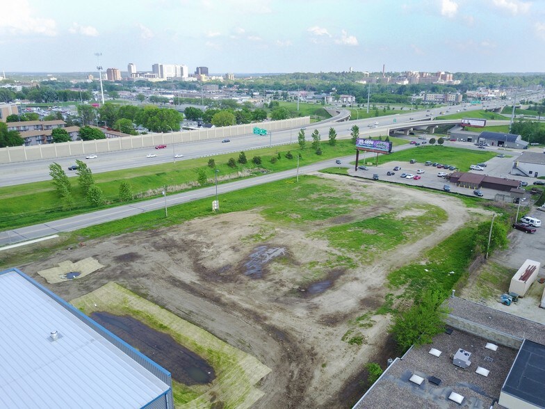 1820 14th St NW, Rochester, MN 55901