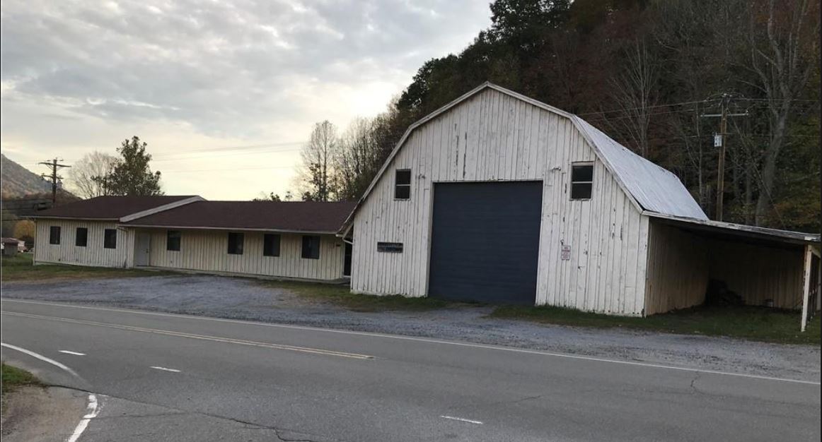 12433 No 226 Hwy, Bakersville, NC for sale Primary Photo- Image 1 of 1