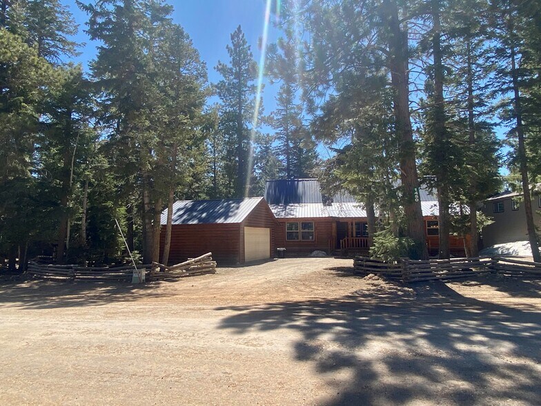 1450 Duck Creek Ridge, Duck Creek Village, UT for sale - Primary Photo - Image 1 of 1