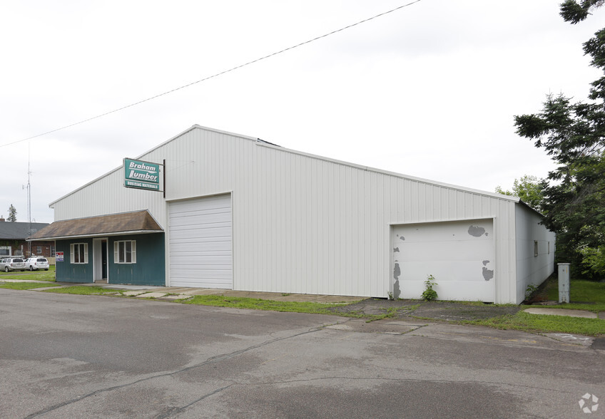 215 2nd St SW, Braham, MN for sale - Building Photo - Image 3 of 26