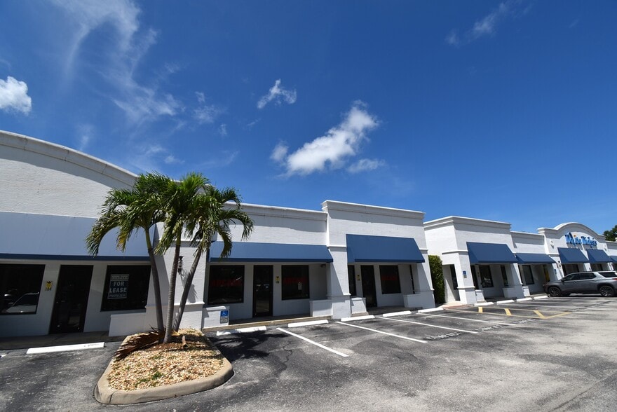 2190 45th St, Vero Beach, FL for lease - Building Photo - Image 3 of 6