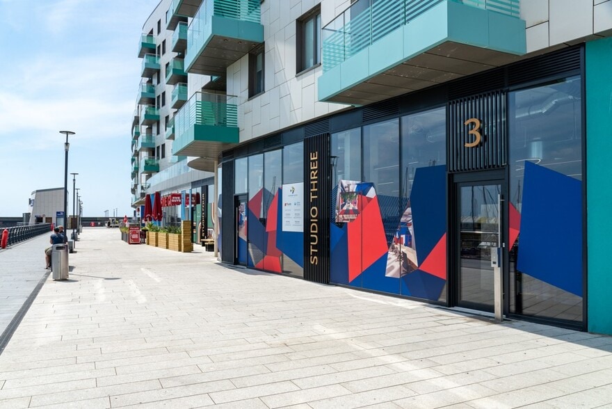 Brighton Marina, Brighton for lease - Building Photo - Image 2 of 8