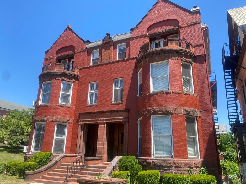 103105 Washington St, Cumberland, MD 21502