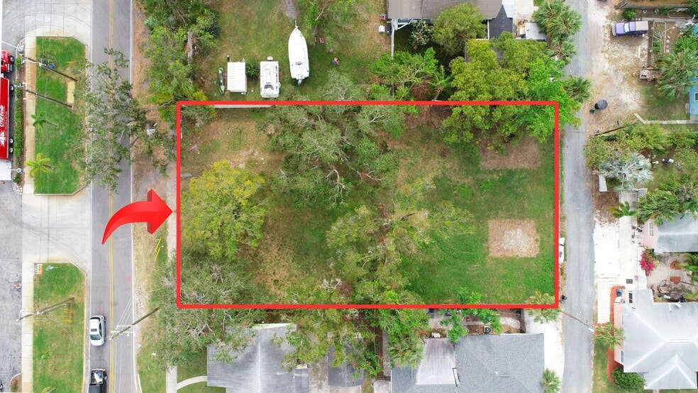 2205 52nd St S, Gulfport, FL for sale - Building Photo - Image 3 of 8