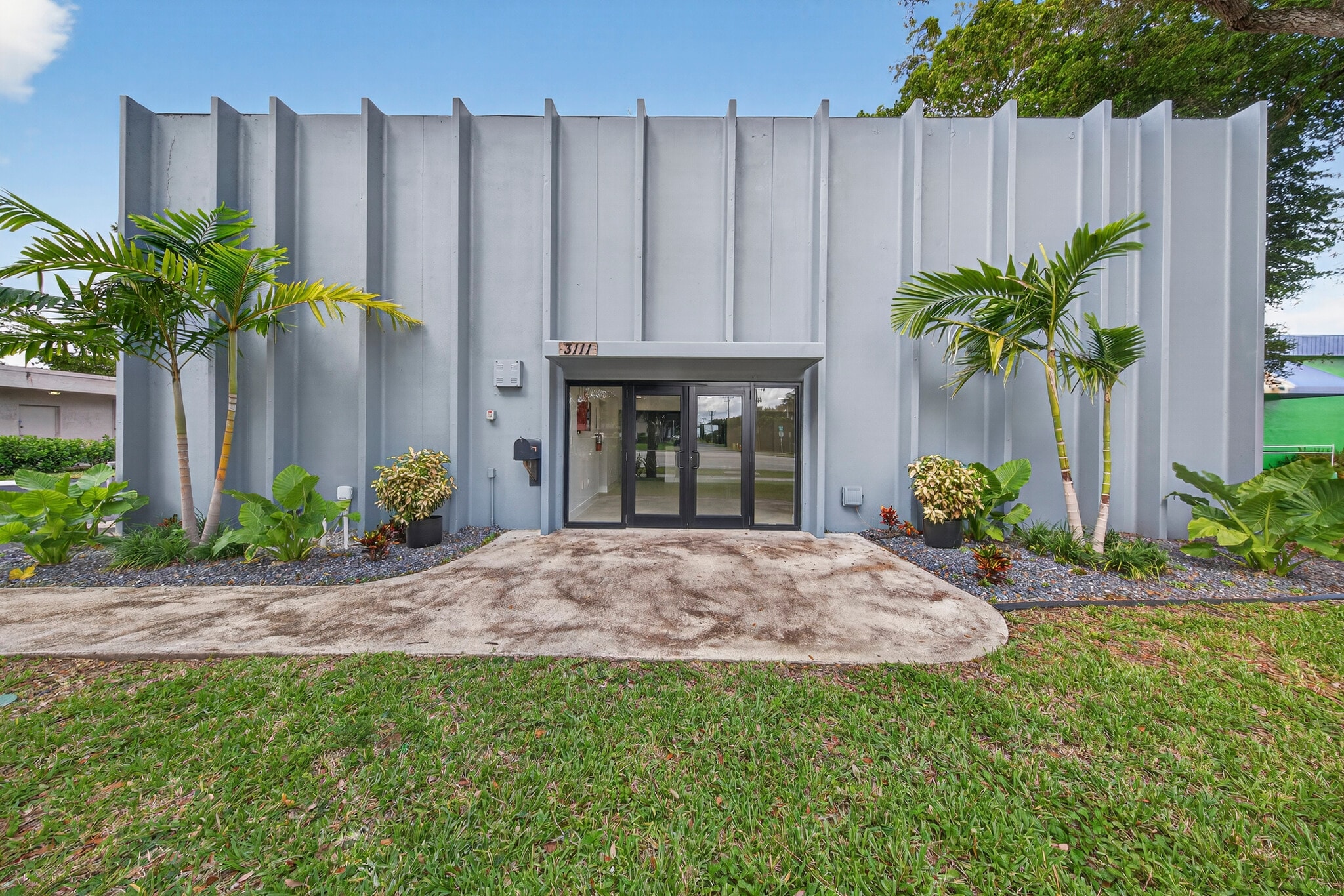 3111 W Mcnab Rd, Pompano Beach, FL for lease Building Photo- Image 1 of 27