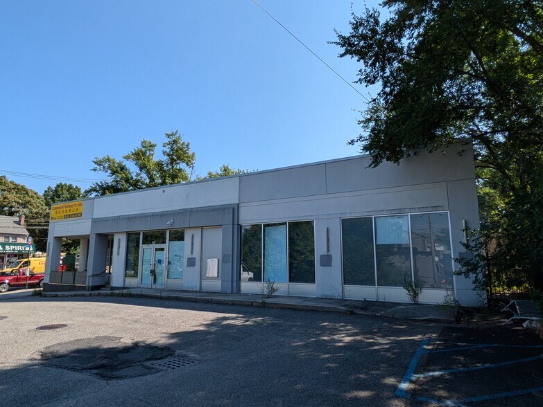 386 Forest Ave, Staten Island, NY for sale - Building Photo - Image 1 of 1