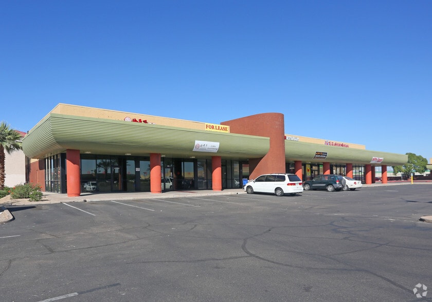 1860-1920 W Broadway Rd, Mesa, AZ for lease - Primary Photo - Image 3 of 4
