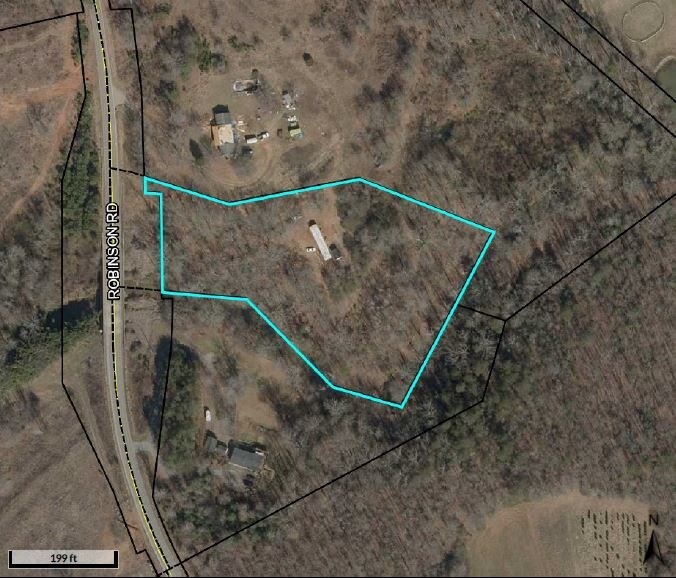 499 Robinson Rd, Greer, SC 29651