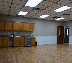 521 Banner Ave, Greensboro, NC for lease Interior Photo- Image 2 of 3