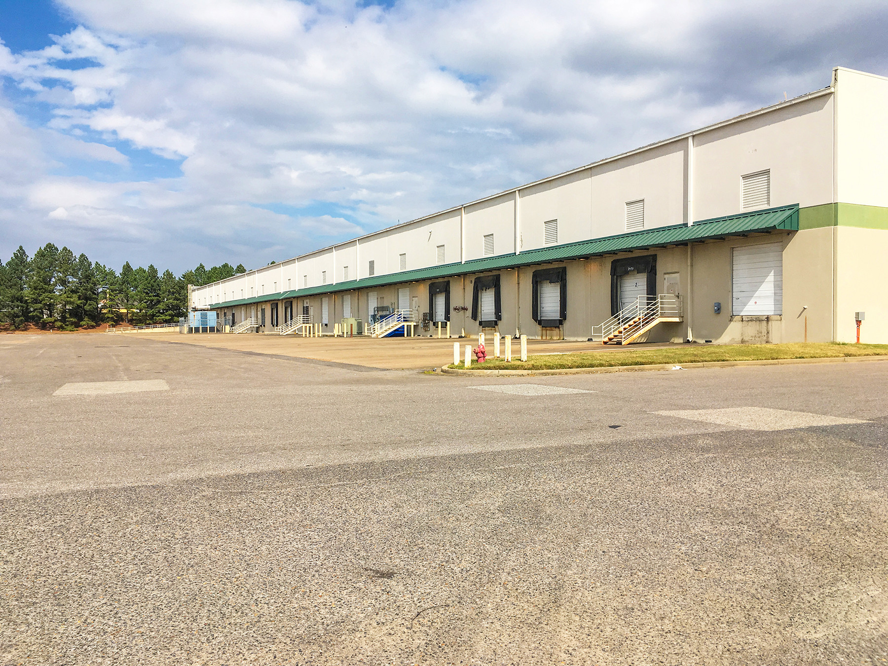 4605 Hickory Hill Rd, Memphis, TN for lease Building Photo- Image 1 of 5