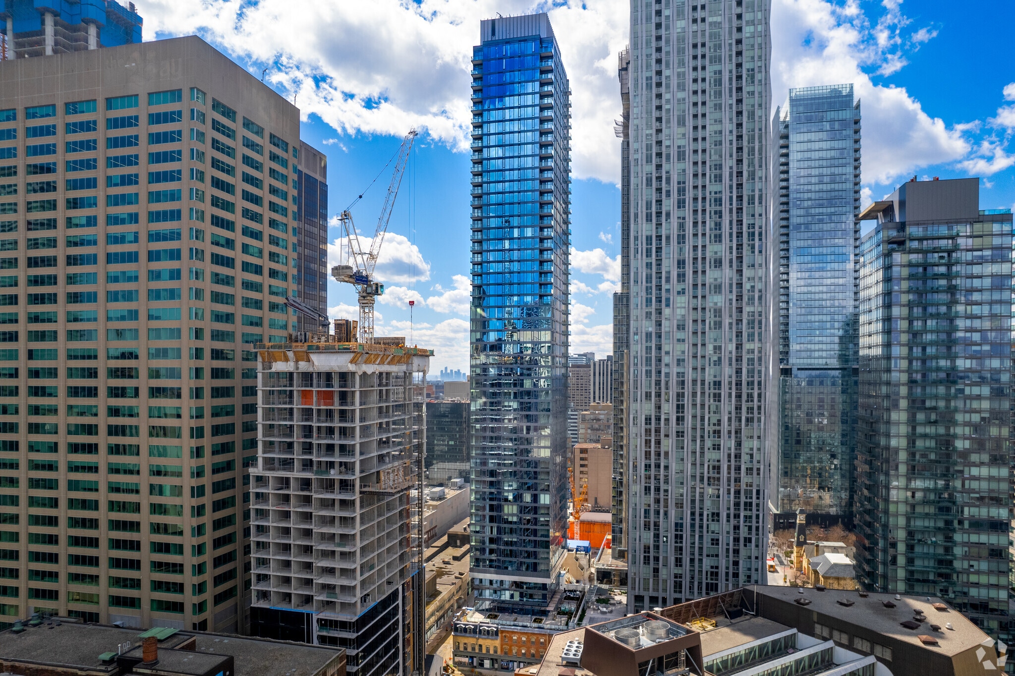 8 Cumberland St, Toronto, ON for sale Primary Photo- Image 1 of 1