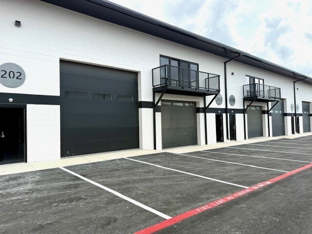 15431 Fitzhugh Rd, Dripping Springs, TX for sale - Building Photo - Image 3 of 19