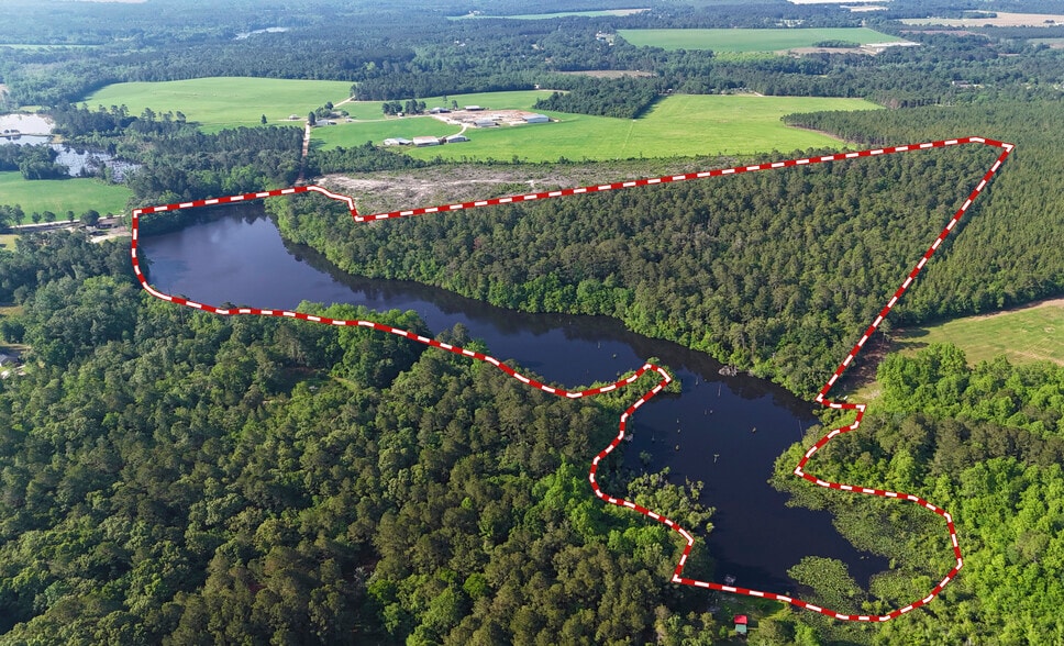 35 Martin Smith Road, Gilbert, SC for sale - Primary Photo - Image 1 of 5