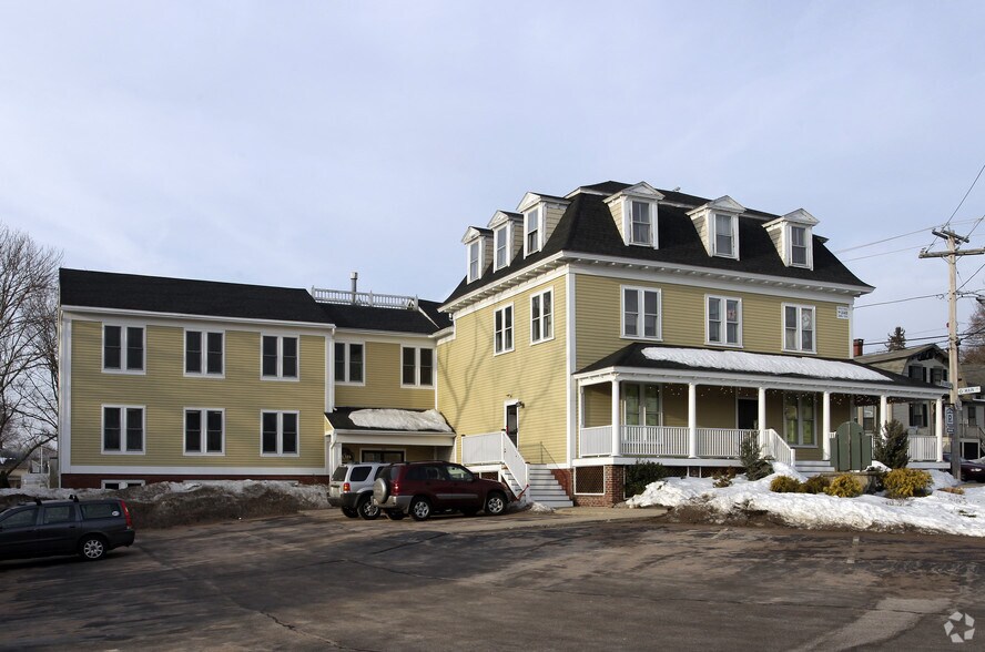 378 Main St, East Greenwich, RI for sale - Primary Photo - Image 1 of 1