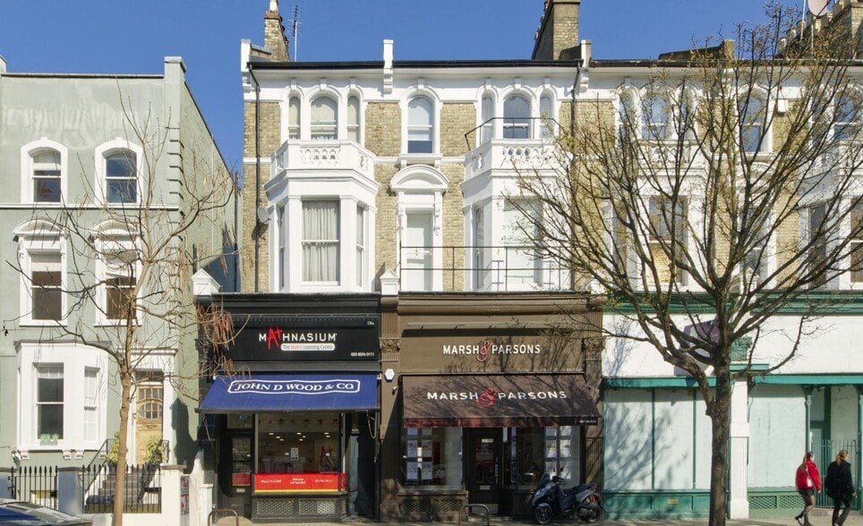 136-136B Lancaster Rd, London for lease - Building Photo - Image 1 of 6