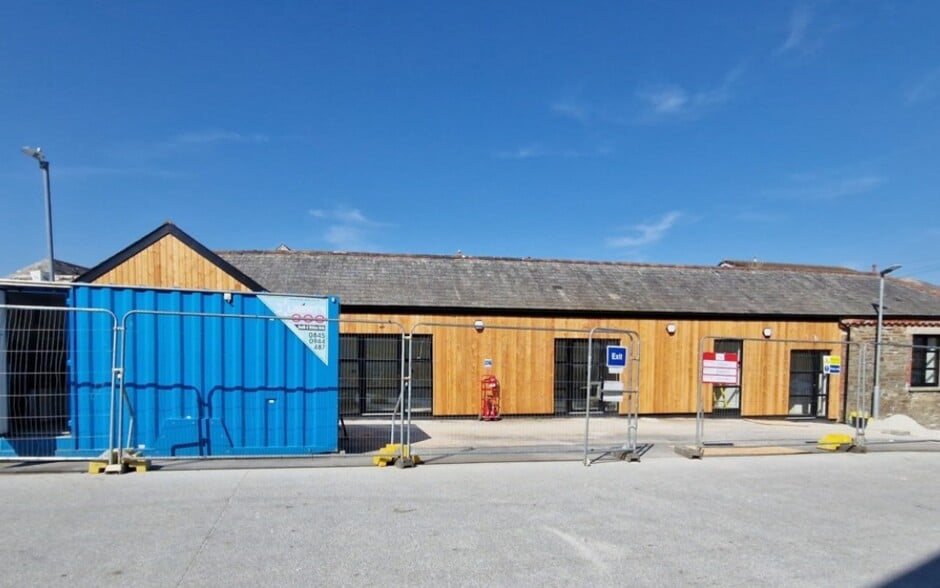 Barn St, Liskeard for lease - Building Photo - Image 2 of 4