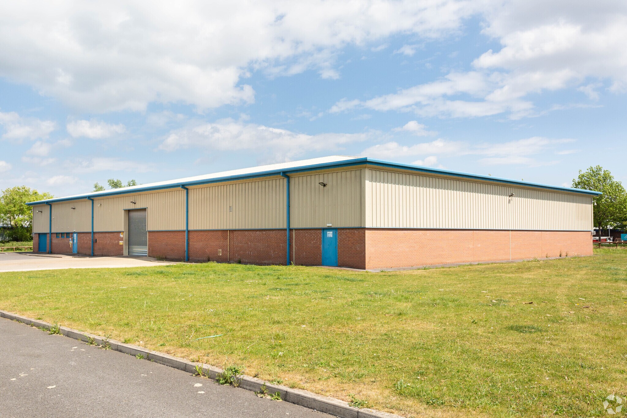 1 Barton Rd, Middlesbrough for sale Primary Photo- Image 1 of 1