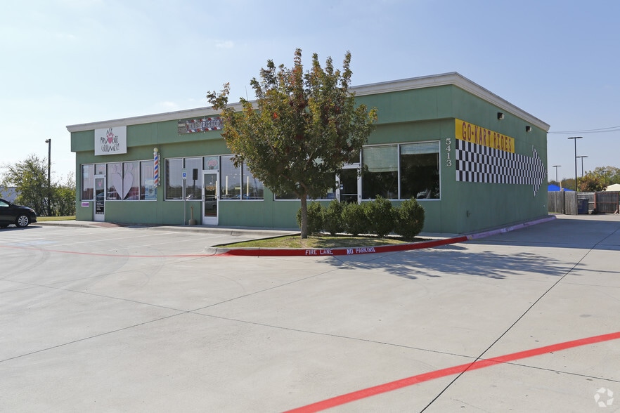 5413 Denton Hwy, Fort Worth, TX for lease - Primary Photo - Image 1 of 6