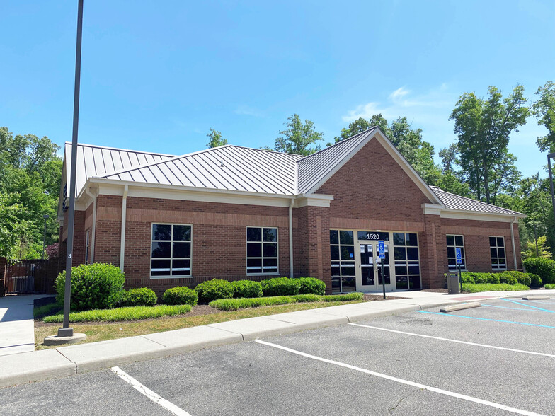 1520 Quarterpath Rd, Williamsburg, VA for lease - Building Photo - Image 2 of 3