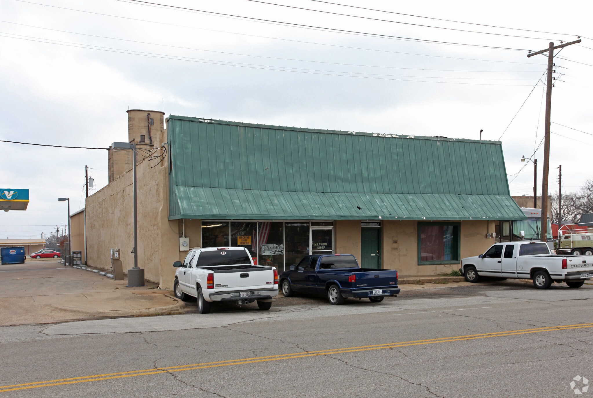 104-106 SE Main St, Ennis, TX for sale Primary Photo- Image 1 of 1