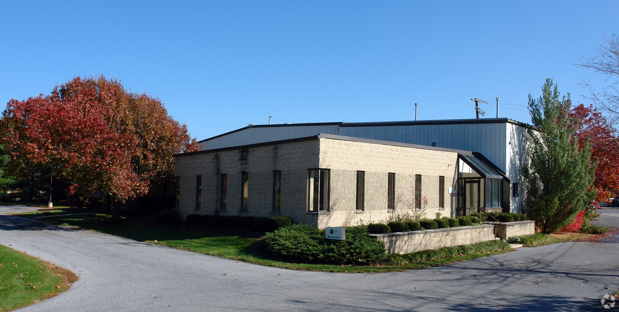 160 Koser Rd, Lititz, PA 17543