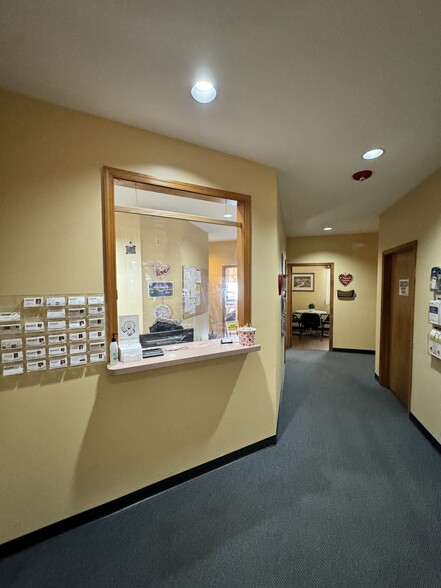 37 Rupell Rd, Hampton, NJ for sale - Building Photo - Image 3 of 6
