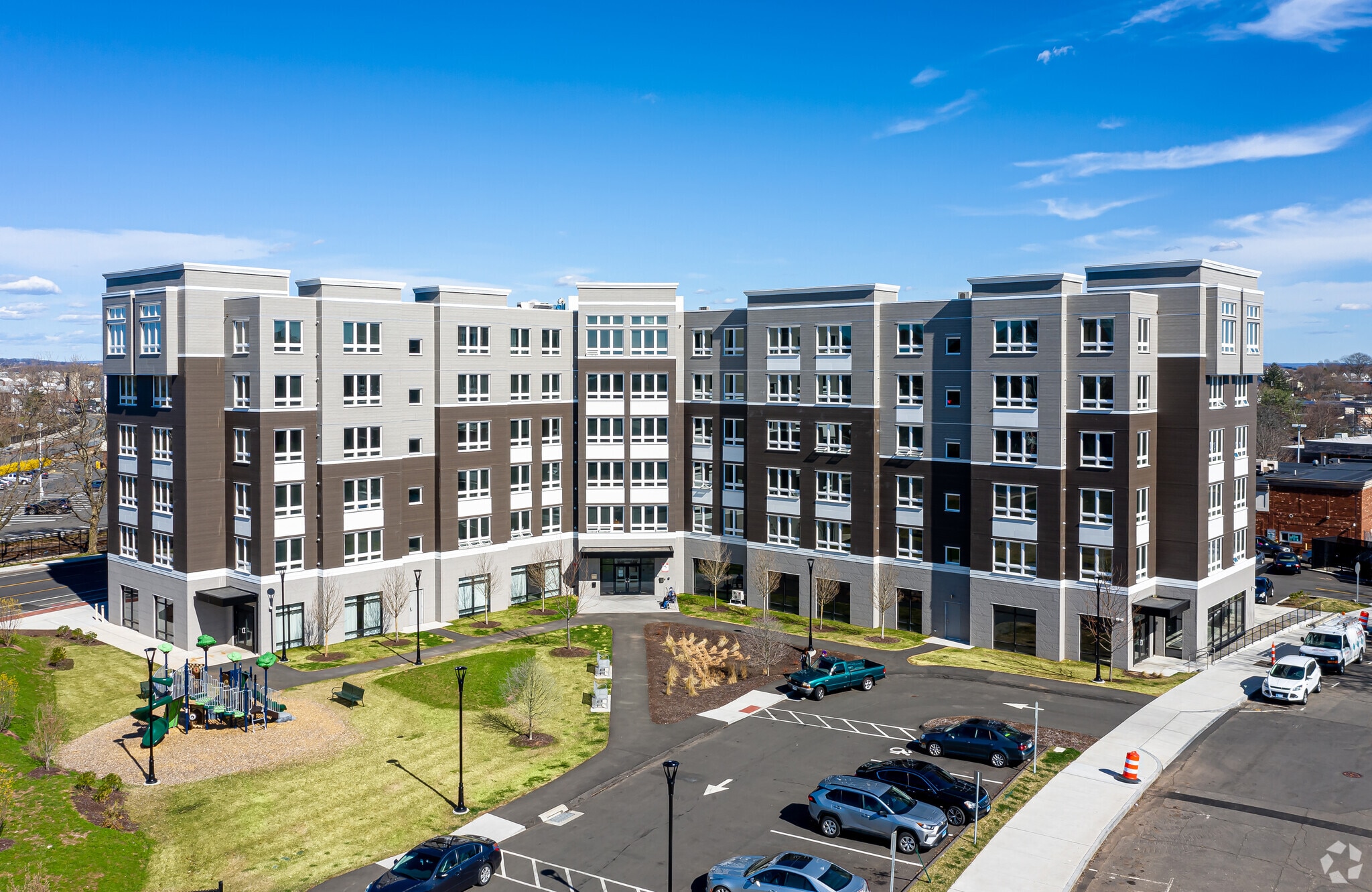 145 Columbus Blvd, New Britain, CT for sale Primary Photo- Image 1 of 1