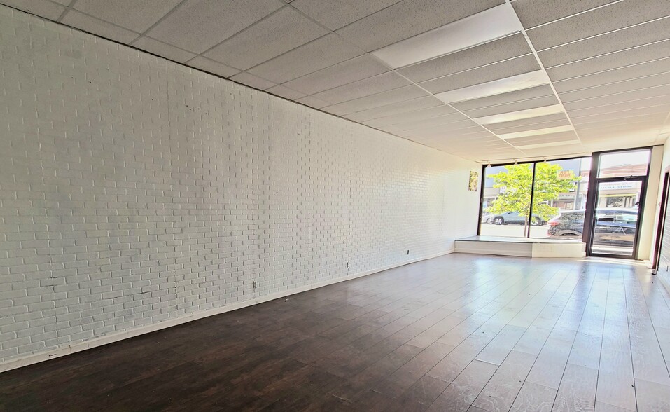 410-434 Sunrise Hwy, Lynbrook, NY for lease - Building Photo - Image 3 of 18