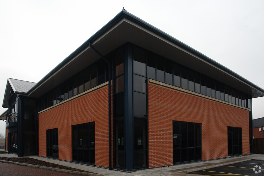 Abbeyfield Rd, Nottingham for sale - Primary Photo - Image 1 of 1